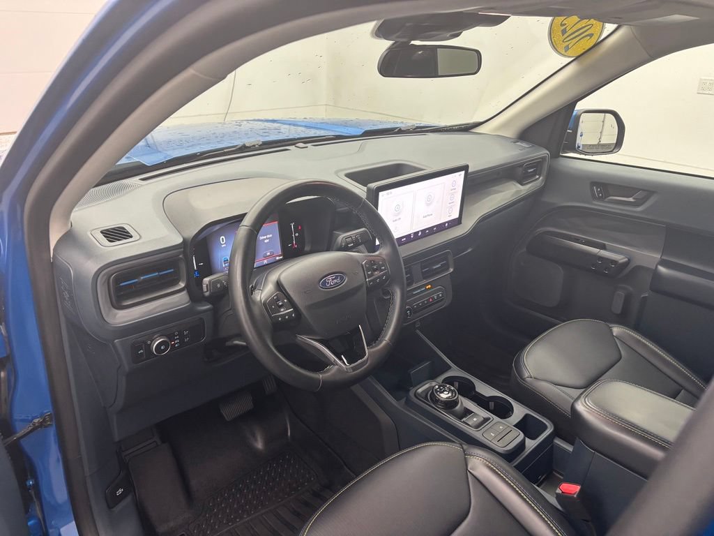 Used 2025 Ford Maverick Lobo AWD/4WD image 18