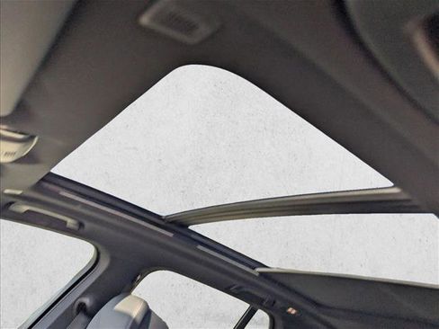 Certified 2025 BMW X5 sDrive40i w/ Climate Comfort Package image 16