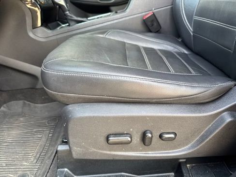 Used 2018 Ford Escape Titanium FWD image 14