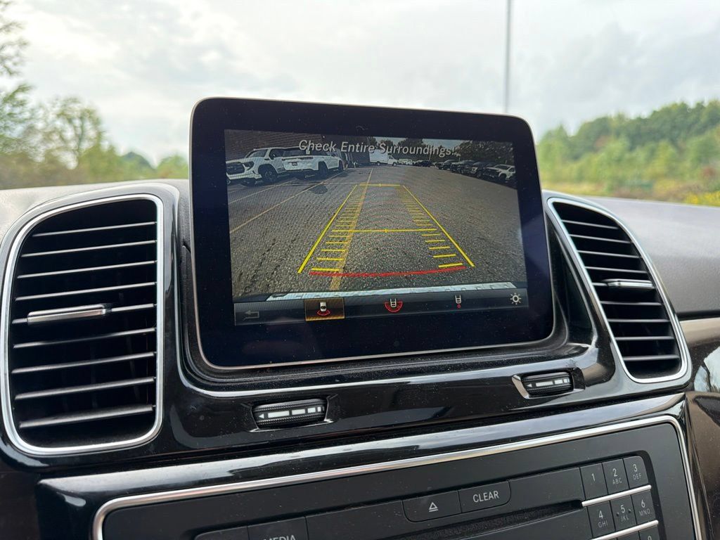 Used 2018 Mercedes-Benz GLE 350 4MATIC image 12