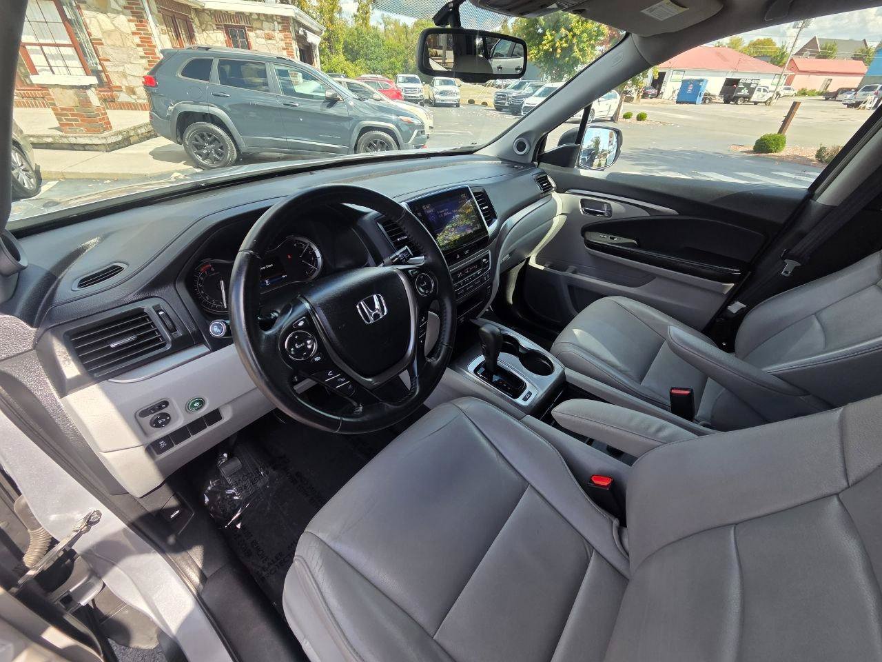 Used 2016 Honda Pilot EX-L image 11