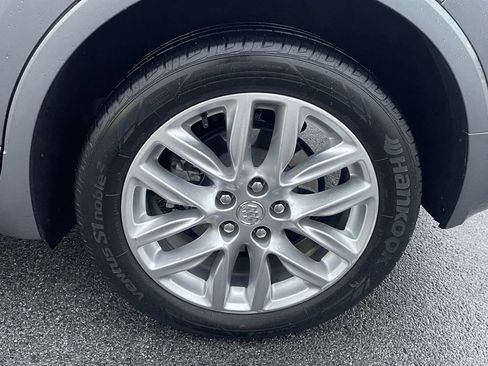 Used 2020 Buick Envision Premium w/ Driver Confidence Package image 14