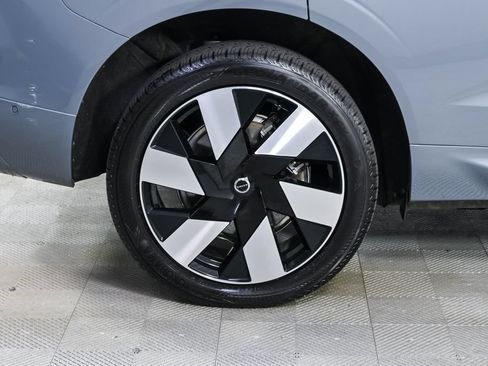 Used 2024 Volvo XC60 T8 Plus w/ Protection Package Premier AWD/4WD image 39