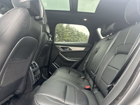 Used 2024 Jaguar F-PACE R-Dynamic S image 20