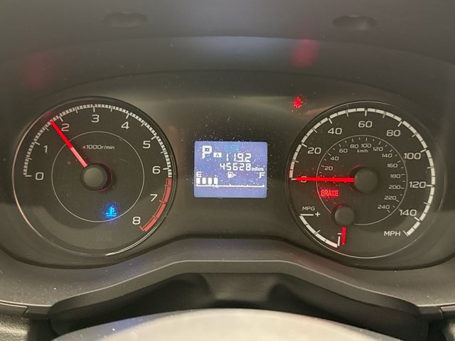 Used 2018 Subaru Crosstrek 2.0i Premium w/ Moonroof Package AWD/4WD image 13