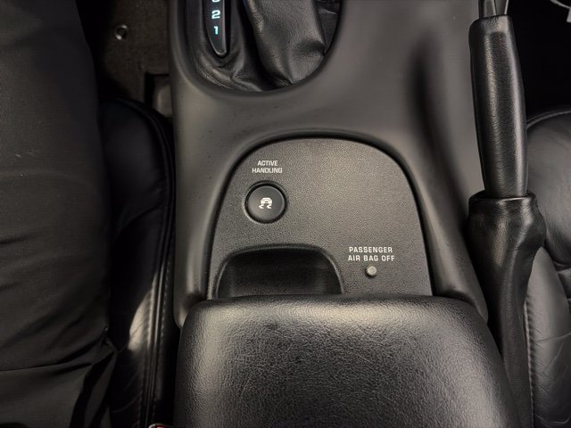 Used 2004 Chevrolet Corvette Coupe RWD image 23