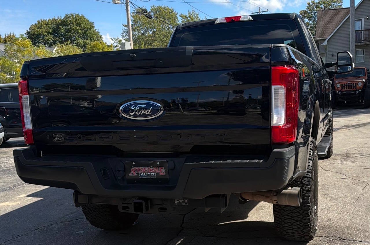 Used 2019 Ford F250 XL w/ Power Equipment Group AWD/4WD image 12