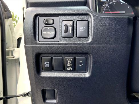 Used 2023 Toyota 4Runner TRD Sport w/ Technology Package AWD/4WD image 33
