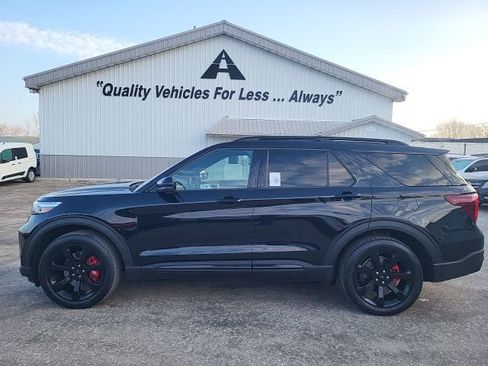 Used 2020 Ford Explorer ST w/ ST Street Pack image 28