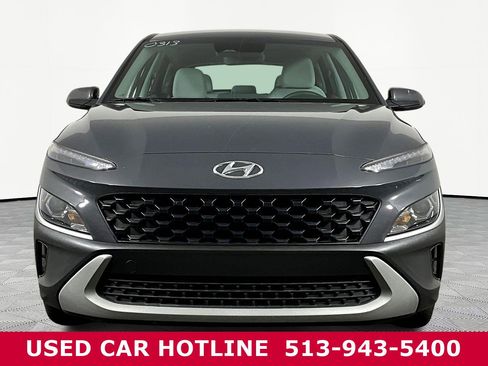 Used 2023 Hyundai Kona SE AWD/4WD image 2