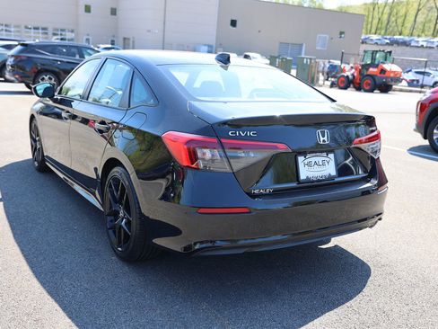 Used 2022 Honda Civic Sport image 5