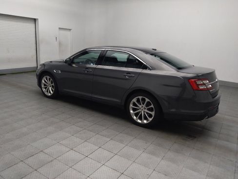 Used 2018 Ford Taurus Limited image 3