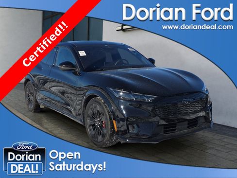 Certified 2025 Ford Mustang Mach-E GT image 1