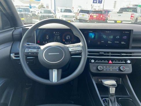 New 2026 Hyundai Santa Cruz SE FWD image 56