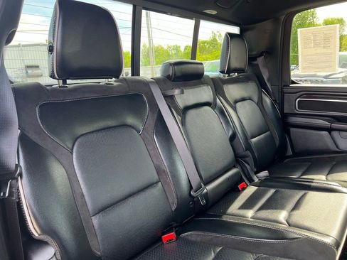Used 2025 RAM 1500 Laramie AWD/4WD image 16