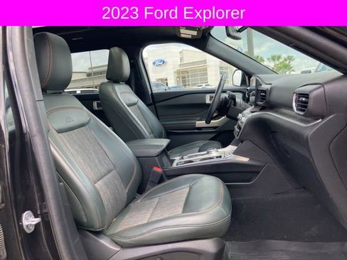 Used 2023 Ford Explorer Timberline w/ Timberline Technology Package image 8