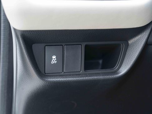 Used 2026 Honda HR-V LX image 40