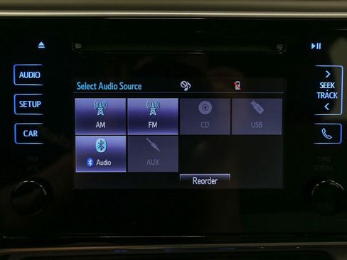 Used 2017 Toyota Corolla LE w/ Carpet Mat Package (TMS) FWD image 25