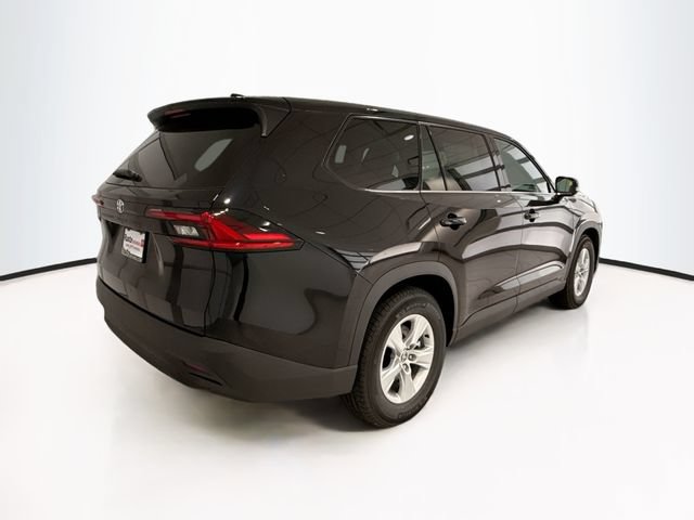 Certified 2025 Toyota Grand Highlander FWD image 6