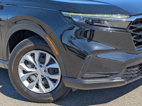 Used 2025 Honda CR-V LX image 10