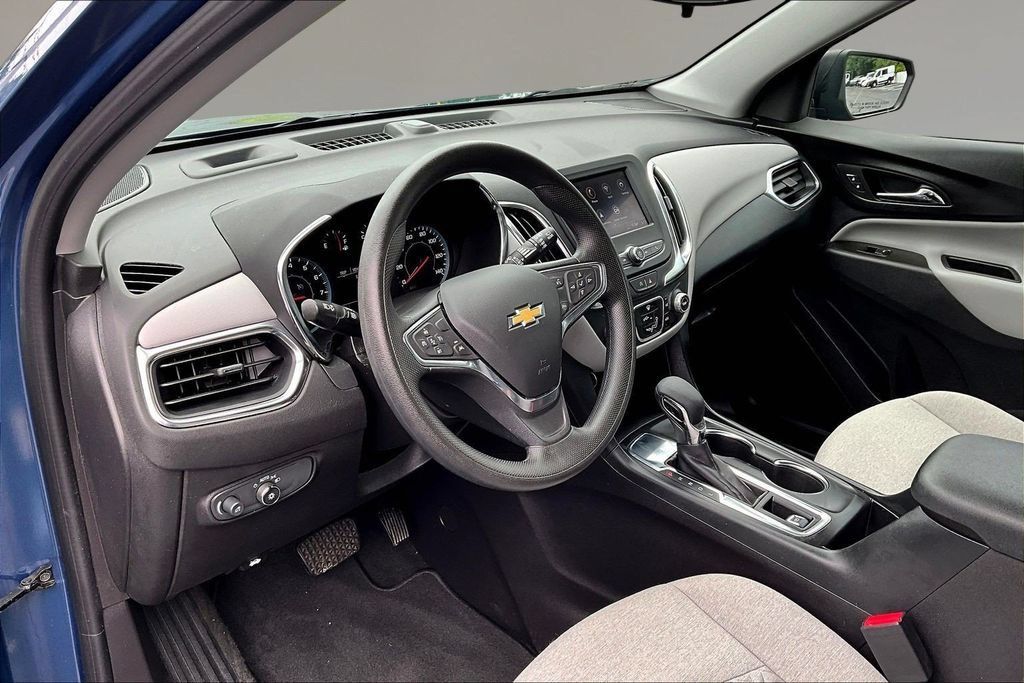 Used 2024 Chevrolet Equinox LS FWD image 14