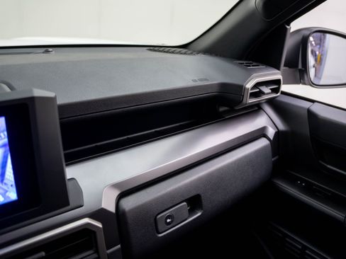 Used 2025 Toyota 4Runner SR5 image 32