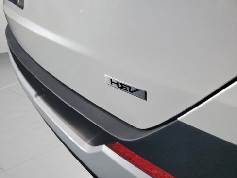 New 2026 Kia Carnival LXS image 32