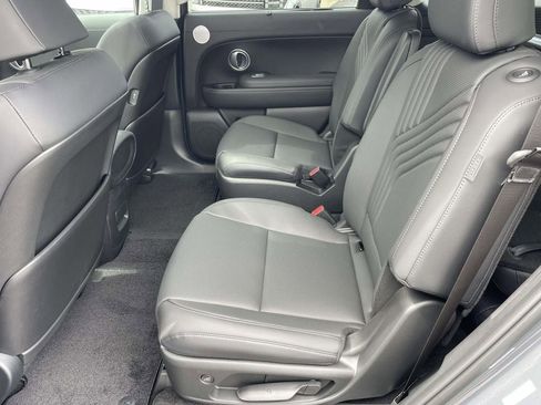 New 2026 Hyundai Palisade SEL Premium FWD image 11