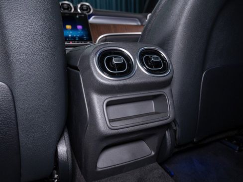 New 2026 Mercedes-Benz GLC 300 image 21