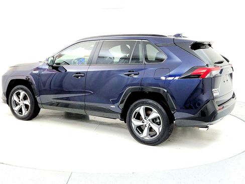 Certified 2024 Toyota RAV4 SE image 4