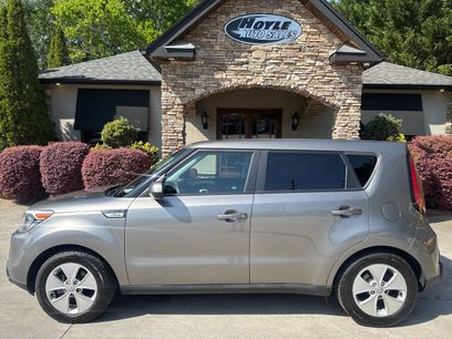 Used 2016 Kia Soul w/ Option Group 020