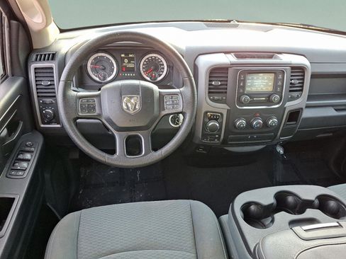 Used 2017 RAM 1500 Express w/ Black Ram 1500 Express Group image 9