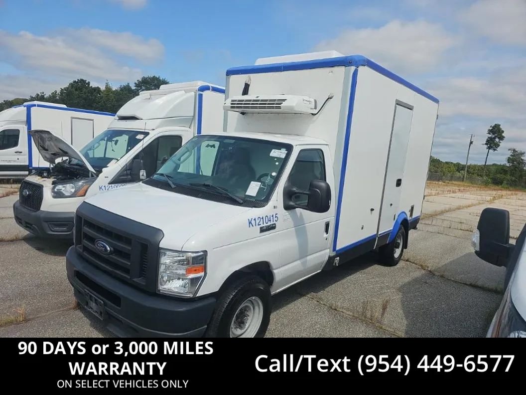Used 2023 Ford E-350 and Econoline 350 Super Duty w/ Power Windows & Locks Group RWD image 1