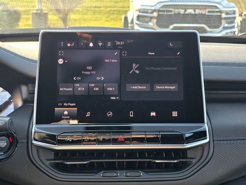 New 2026 Jeep Compass Latitude image 20