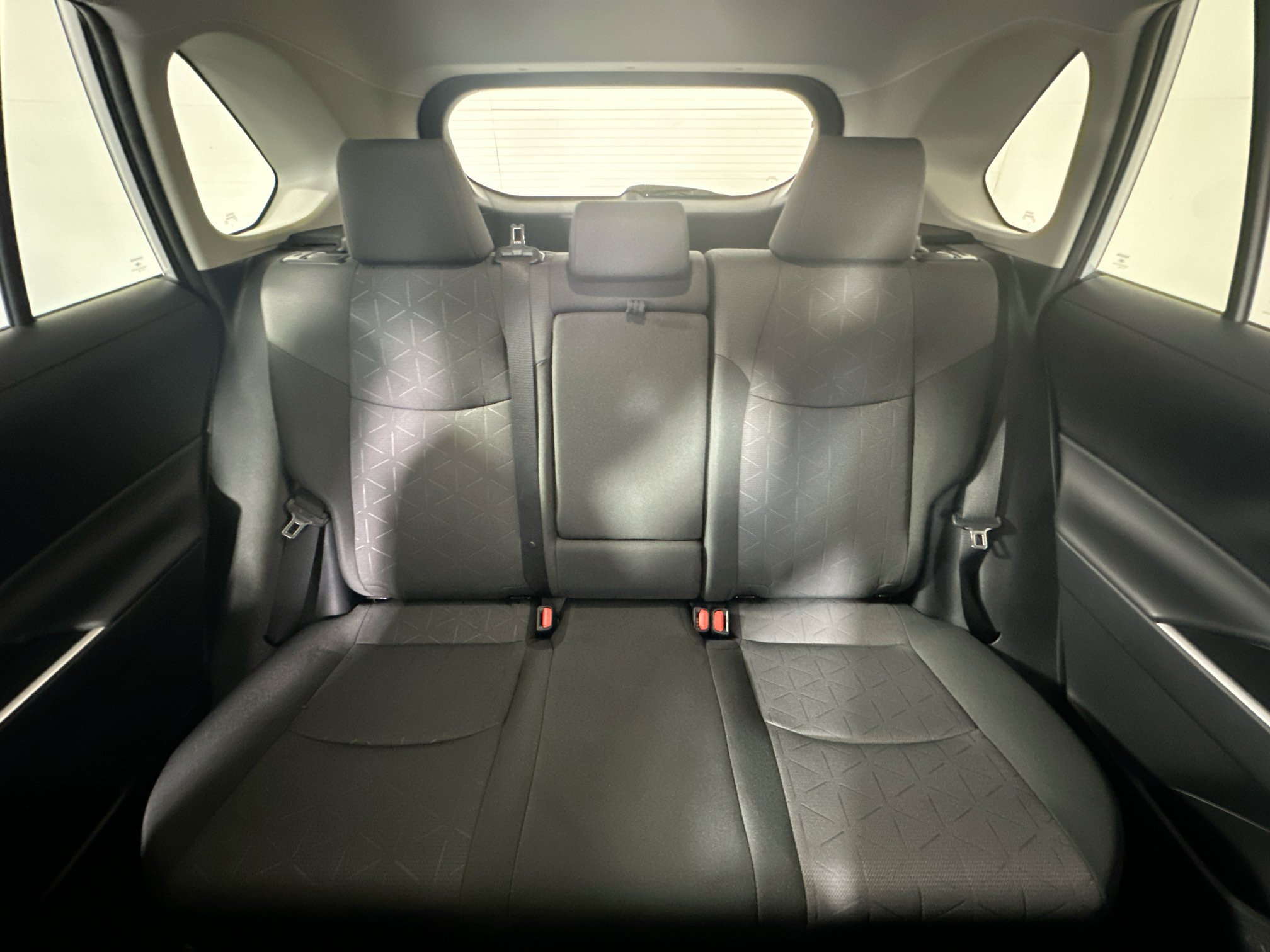 Certified 2024 Toyota RAV4 XLE FWD image 30