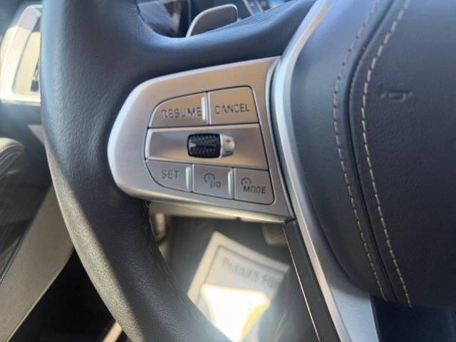 Used 2025 BMW X7 xDrive40i AWD/4WD image 22
