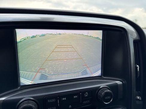 Used 2018 Chevrolet Silverado 1500 LT w/ Redline Edition AWD/4WD image 13