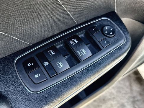 Used 2023 Dodge Charger GT image 23