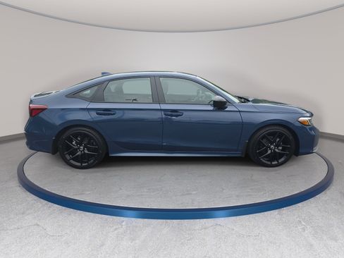 Used 2026 Honda Civic Sport image 4