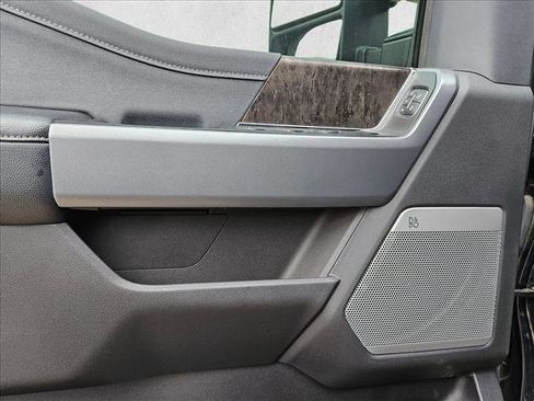 Used 2024 Ford F250 Lariat w/ Lariat Ultimate Package image 10