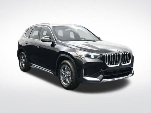 New 2025 BMW X1 xDrive28i w/ Convenience Package image 2