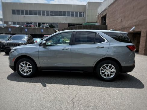 Used 2023 Chevrolet Equinox LT AWD/4WD image 14