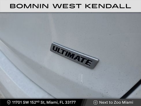 Used 2018 Hyundai Santa Fe SE image 9