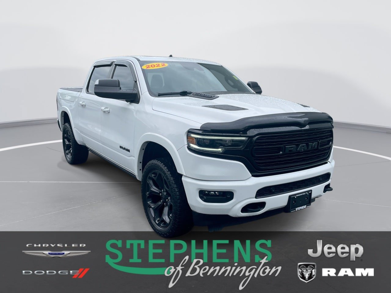 Used 2022 RAM 1500 Limited AWD/4WD image 1