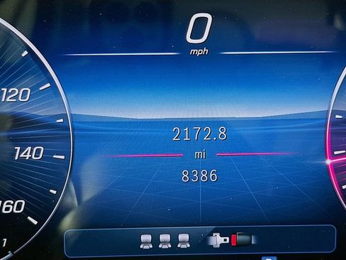 Used 2026 Mercedes-Benz E 350 4MATIC Sedan image 17