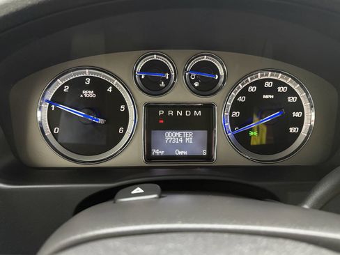 Used 2014 Cadillac Escalade Premium AWD/4WD image 26