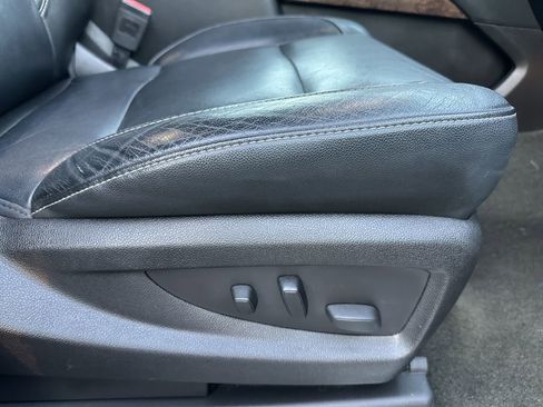 Used 2017 Chevrolet Tahoe LT image 30