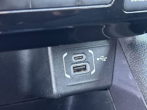 Used 2022 Jeep Compass Sport image 27