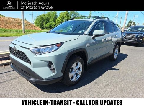Used 2020 Toyota RAV4 XLE w/ XLE Grade Weather Package AWD/4WD image 1