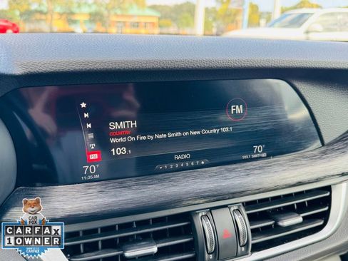 Used 2019 Alfa Romeo Stelvio AWD image 24